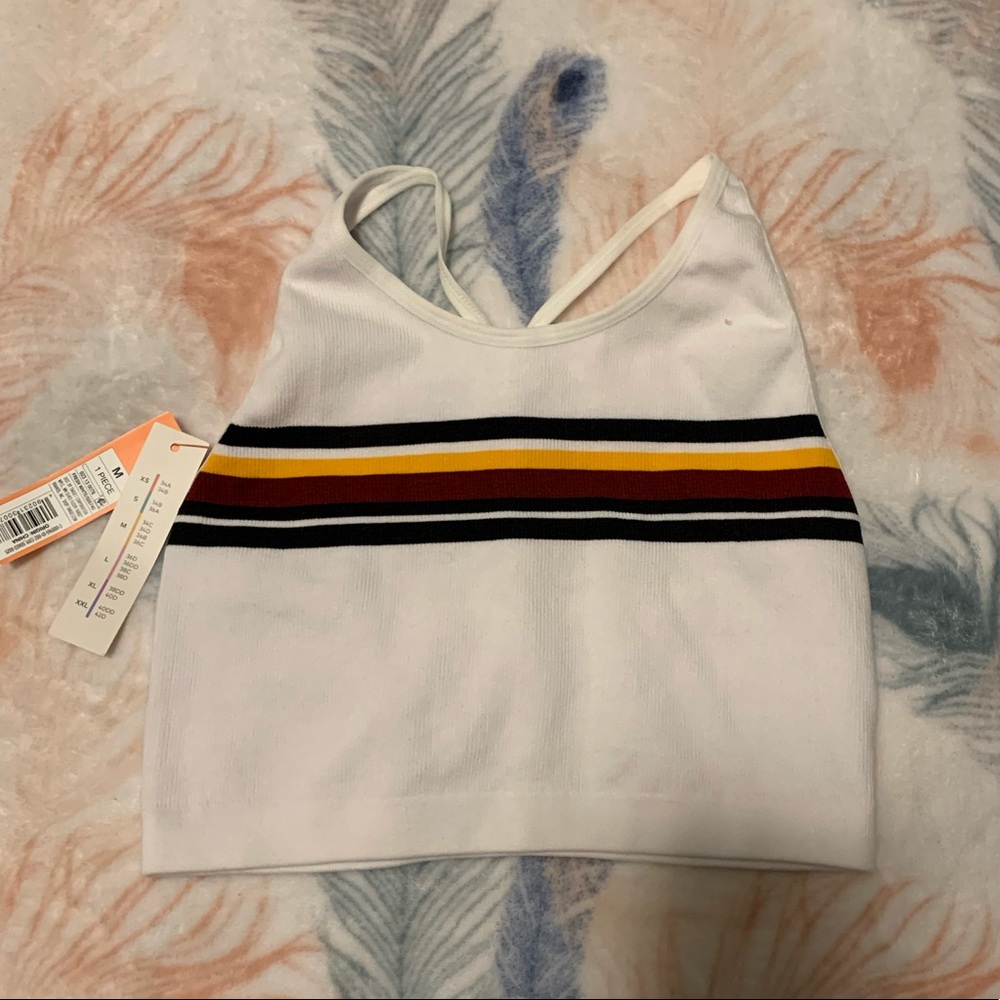 Crop top or bralette